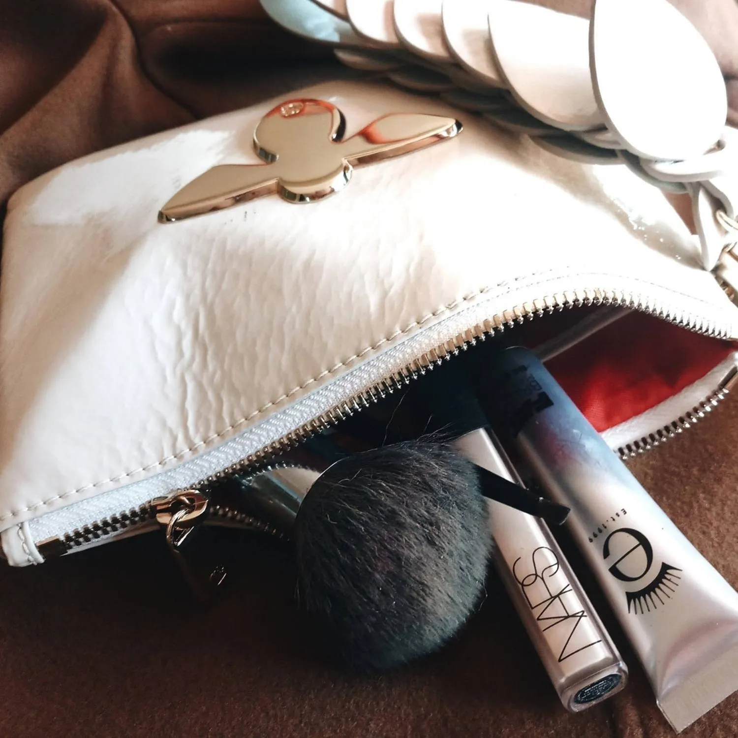 Bee Clutch - Ivory