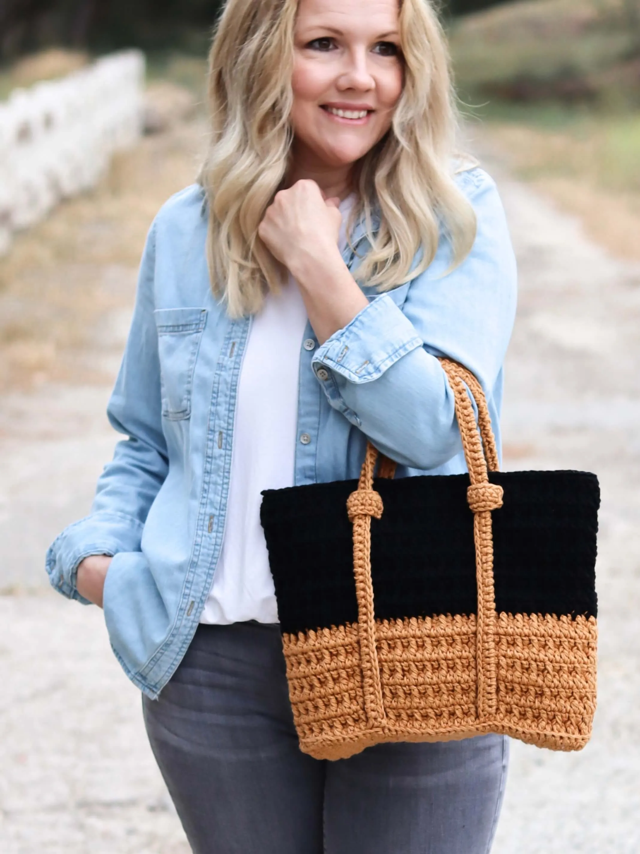 Crochet Kit - Baker Street Bag