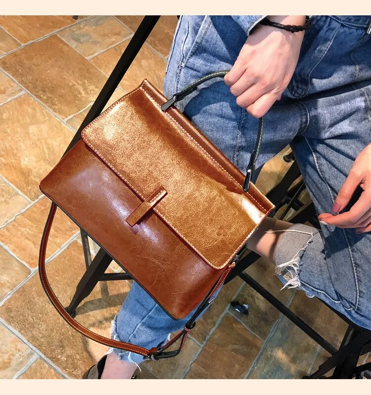 Fashion Women's New Original Shoulder Bag Leather Material  Classic Messenger Bags