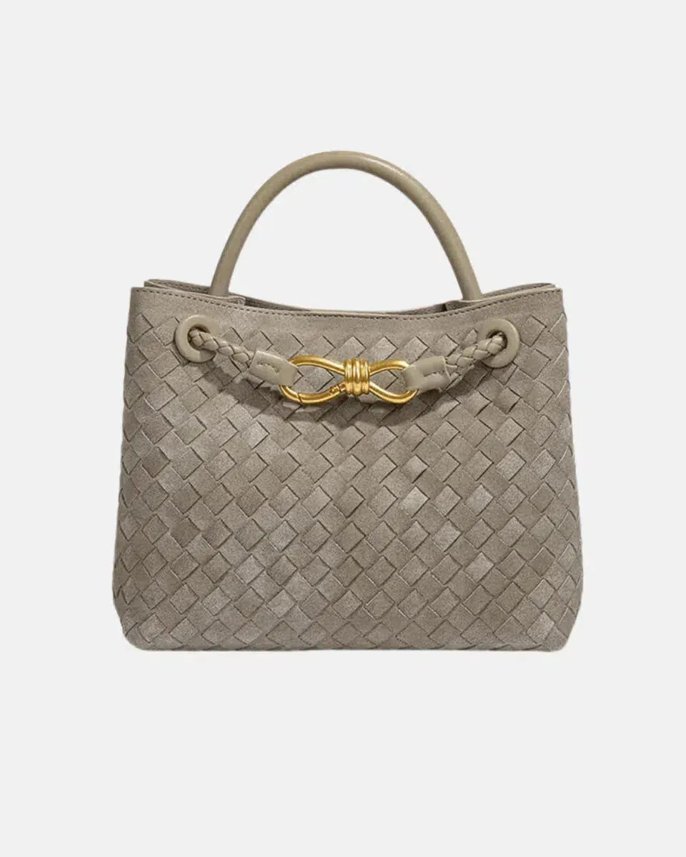 Lucia – Cozy seasonal style – Suede handbag