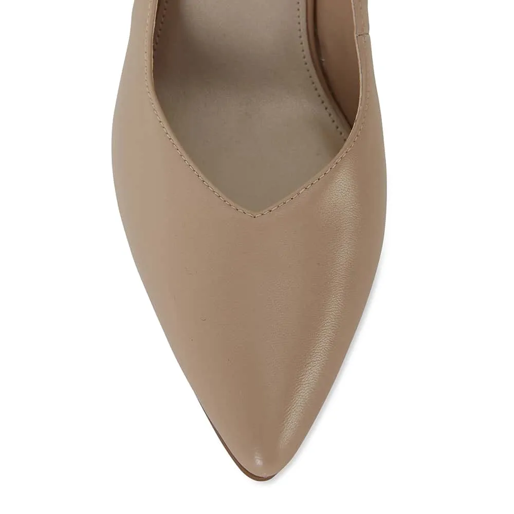 Maestro Heel in Nude Leather