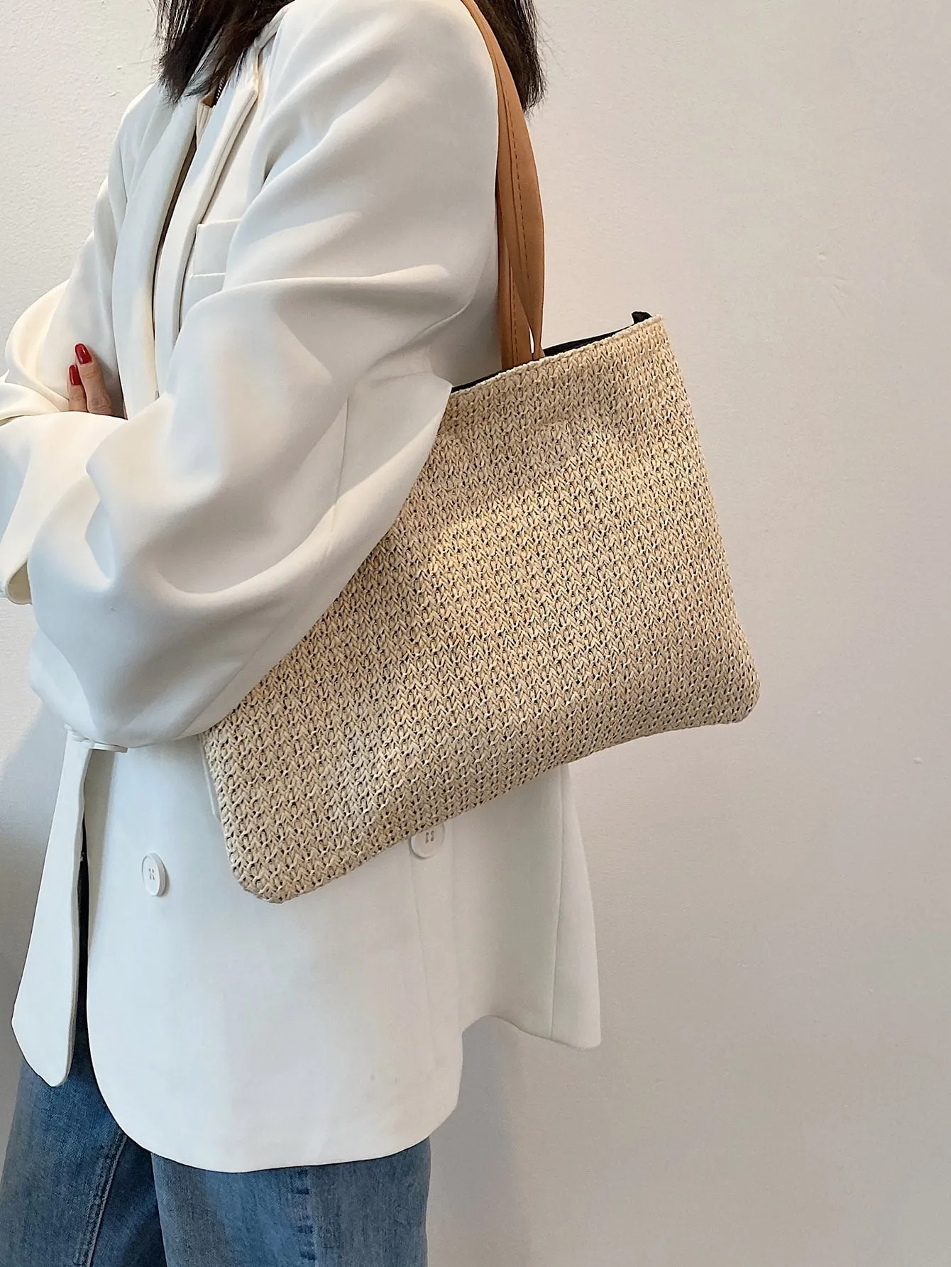 Minimalist Straw Shoulder Tote Bag