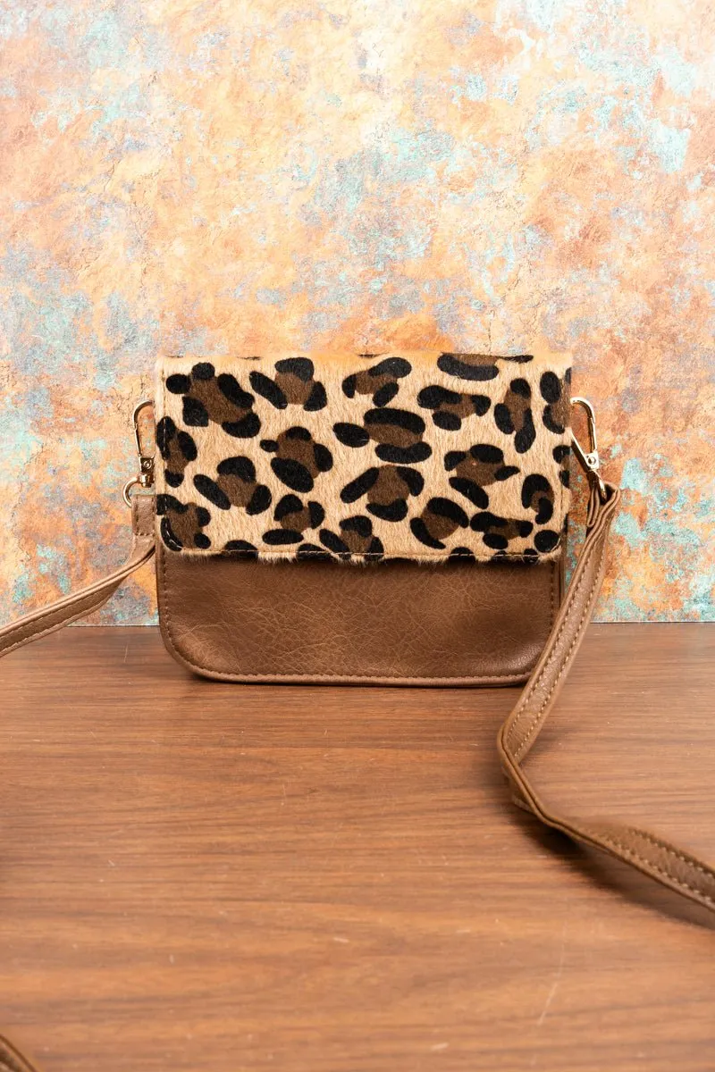 NGIL Square Deal Loni Leopard Taupe Brown Clutch