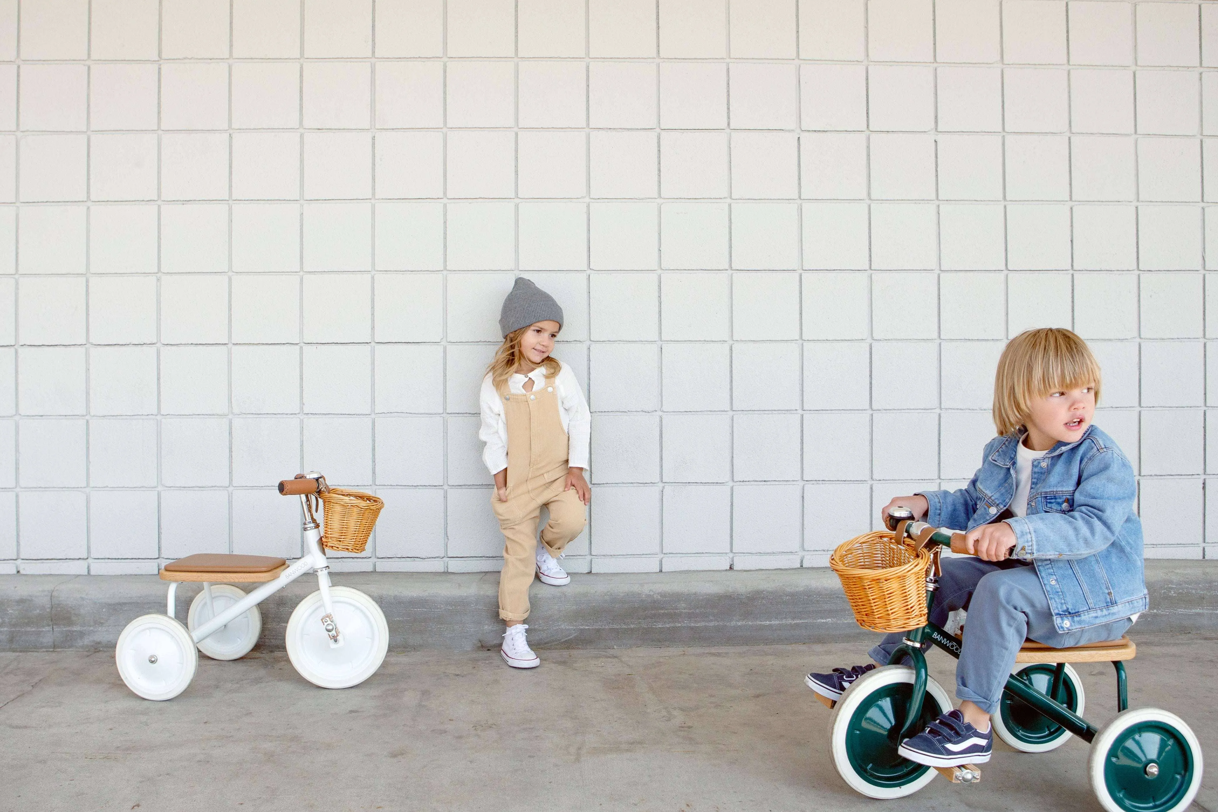 Trike, White