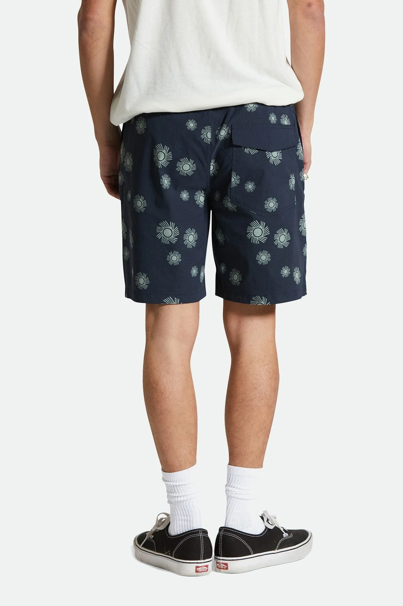 Voyage Hybrid Short 7" - Washed Navy Sol