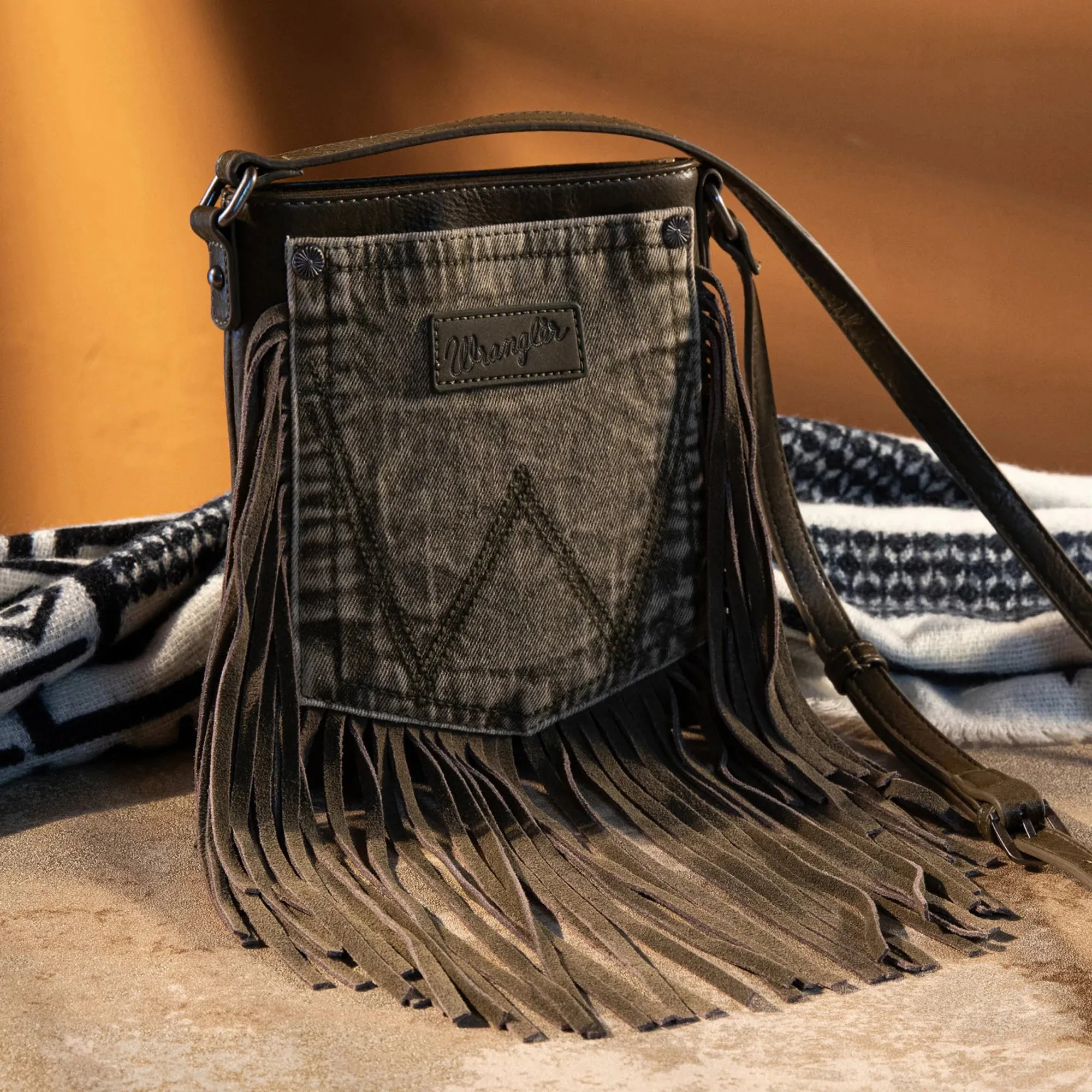 Wrangler Pocket Fringe Crossbody- Green